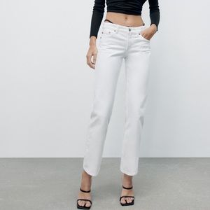 Zara Low Rise Straight Leg White Jeans